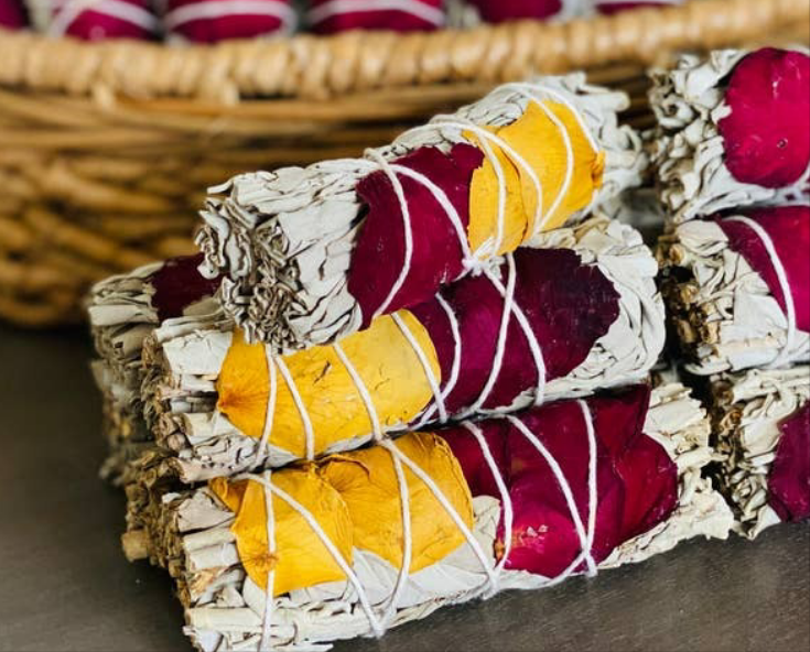 White Sage w/ Dried Rose Petals