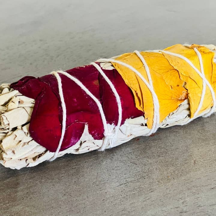 White Sage w/ Dried Rose Petals